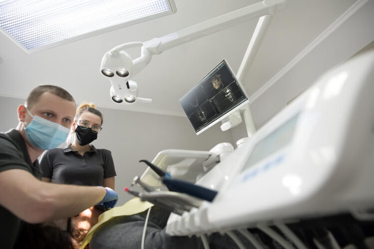 стоматология на Виноградаре