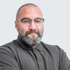 Максим Макаренко