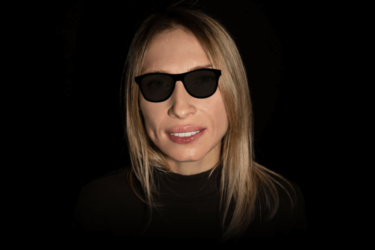 Имплантация и протезирование «циркониевыми» коронками